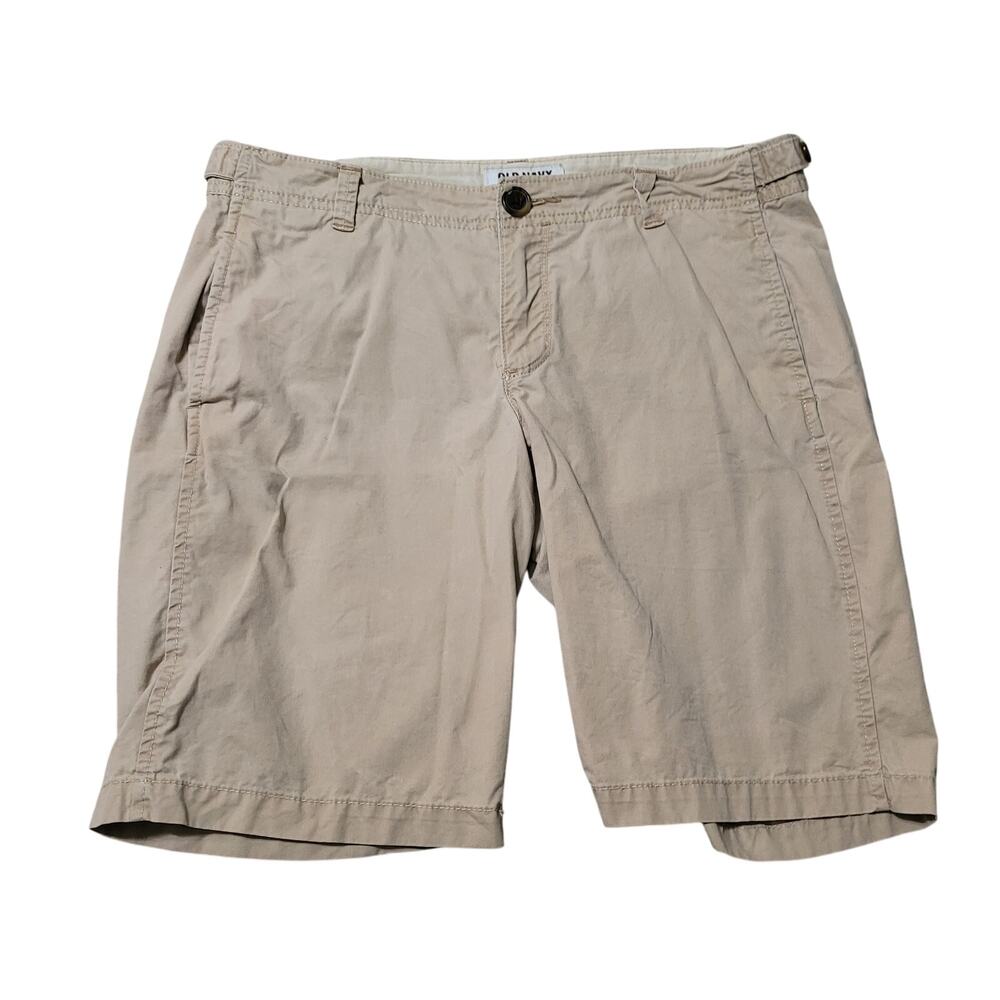Old Navy Size 4 Khaki Shorts